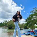 Zoya Afroz Instagram - Nice boots huh?! COORG - The Scotland Of India