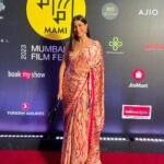 Aahana Kumra Instagram - Keeping a fast for the love of my life!! 🌙💕 Socho socho!! Guess guess!? Hint : 🎬😘💕 Happy Karva chaut to everyone who is celebrating today! 🌙🌝💕🤭🧿🌸 Cya guys today at 5 30 pm for the premier of our short film #ICU at @mumbaifilmfestival at the BKC PVR Maison!! 🎬💕🌙 @chillamgiri @mukeshmanjunath @rytash @sheeba.chadha @denzilsmithofficial Saree : @official_khushbooharanborkar PR : @sonyashaikh #happykarvachauth . . . #cinema #firstlove #loveforcinema #premier #moviepremier #premiernight #redcarpet #mumbaiinternationfilmfestival #filmfestival #aahanakumra Mumbai - मुंबई