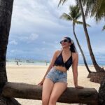 Aanchal Sharma Instagram - Salty air, sunkissed hair, and a heart full of happiness☀️❤️