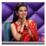 Aarya Ambekar Instagram - #GratitudePost Yesterday was @zeemarathiofficial SRGMP L'il Champs' Grand Finale. This entire schedule has been such a learning experience in itself that its impossible to note it down in words! Also, can't help but offer my gratitude to a few people here today. First of all, a big THANK YOU to #ZeeMarathi, and our super team @sojalsawant tai, Rohan dada, @mogambo_ka_bhatijaaa , @subodherande , Rutvik dada, @ambarhadap dada, Yogesh dada and everyone in Zee Marathi for believing in me and for deeming me fit for the role of a #Mentor/Judge. Thank you for being so understanding and letting go of whatever minor differences that arose!! Must thank our senior most team of SRGMP, our very own Rajan sir, Rane sir, Guru sir, Kamlesh dada and all the musician dadas for always being so encouraging and being by my side always. A huge thank you to the ones who made me look beautiful - my pretty designer Shraddha, Anvi India, my make-up dadas Amit dada, Shinu dada .. hair tai Saroj. Thanks to Sanjay dada for clicking beautiful pics of me and mainly for sending it on time so I could post those on time..!!!😁😁 Thank you to my social media family... especially alll the admins of my fan pages..for not just opening the fanpages, but also, for being active and posting content even more consistently than me!!! Thank you to all the fans, well wishers as well as all the brilliant memers for making me a part of the meme-world and posting such cute memes!!! Thank you Ponkshe kaku for उत्तम घरगुती जेवण, हट्ट पुरवणे and खुप लाड😄while our stay in Mumbai. And last but not the least, thank you to my pretty fav co-judges for being my constants in real sense. Couldn't have done without you all!!❤️❤️ Cheers!! . . . ___ #aaryaambekar #zmlilchamps #judge #jury #mentor #newrole #learningprocess #incrediblejourney #aaryaswords #aaryabani😁 #aaryawrites