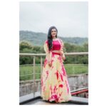 Aarya Ambekar Instagram - Be kind..for, everyone you meet is fighting a harder battle!✨ . Read this quote today and loved it so felt like sharing! . Did you watch last week's @zeemarathiofficial SRGMP L'il Champs?! What did you like the most?!! #SRGMPWeek13