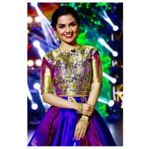 Aarya Ambekar Instagram - #SRGMPweek02 
Folk Music Special episode!!!
जागर लोकसंगीताचा!!
PC - @sanjaymandre
.
.
.
___
#aaryaambekar #zeemarathi #srgmplilchamps #zmlilchamps #juries #mentors #newrole #keepblessing #love ❤️ #aaryainsrgmp02 #aaryainzmlilchamps02 #aaryasrgmplilchamps02