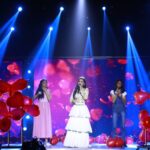 Aarya Ambekar Instagram - #SRGMPweek01 Did you all watch the 1st episode of the new season of SRGMP L'il Champs yesterday?!!! What did you like the most?!! Want to know your reviews on the 1st episode! . . . ___ #aaryaambekar #srgmplilchamps #zmlilchamps #newseason #juries #mentortaai #notjudges😁😂 #keepblessing #love ❤️ #aaryainsrgmp #aaryainzmlilchamps #aaryasrgmplilchamps