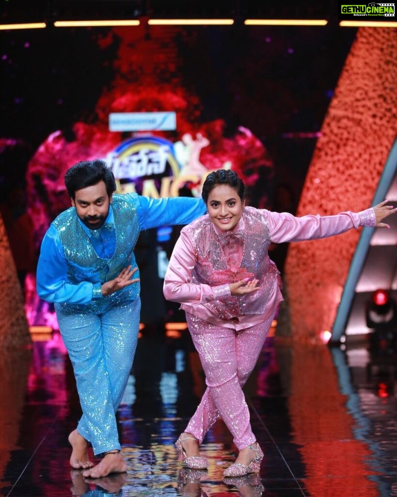 Aata Sandeep Instagram - Don’t Miss to watch our “Waiter” Dance act of “Hoover Board” In Property dance round on Neethone Dance this Sunday at 9:00pm only on @starmaa @endemolshineind