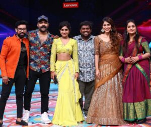Aata Sandeep Instagram - BB Star War.
Don’t Miss to watch 
Aadivaaram with @starmaa parivaaram this Sunday at 11am only on your favourite channel Star Maa. 
Thanks for the designer orange jacket @contraditions 
@revanthofficial @sreemukhi 
#BiggBossTelugu #UltaPulta #Season7Telugu 
Thank you @play_media_creations