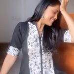 Aayushi Dholakia Instagram - maan gaye kya?💗 . . . . Choreography by- @rahulsharma.rg #reels #expression #dancetime #dancing #dancelovers