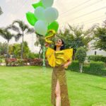 Aayushi Dholakia Instagram - This one is special, 25k followers on Instagram🌟🫶🏻 It had been long since I wasn’t seeing any growth on my page numerically, and was in a constant fix to make it better. Sometimes I blamed the algorithm or at times just thought that it’s not my day. But I kept going and continued creating what I love the most and we are here today🥰✨ Thank you for your constant love and support, long way to go♥️ Special mention to @pizzawalas.india for celebrating this milestone with me💛 #gratefullness #livealifeyoulove #grateful #25k #thankyoueveryone #thanksforyoursupport