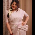 Aima Rosmy Sebastian Instagram - Making this onam cuter 🤩🌸 Attire @samrudhi_official 🥻 Cochin, Kerala