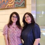 Aima Rosmy Sebastian Instagram - “I may be a twin, but I am one of a kind.” 🤓 Jerry Smith Kolamo Caption 😝 Dubai, United Arab Emirates