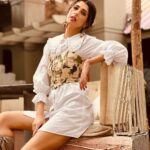 Aishwarya Sakhuja Instagram - Some vintage vibes with a hint of modernity…because staying updated and sticking to our roots is equally important! . . 📍: @vloungedeckbytochl . . #vintage #modern #vibes #weekend #fyp #ootd #potd #aishwaryasakhuja