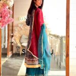 Aishwarya Sakhuja Instagram - Trying to make the Laal Dupatta Fly 🕊️ . . 👗: @thebairaas . . #indianwear #lookbook #fashiongram #aishwaryasakhuja
