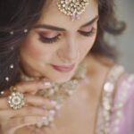Akansha Chamola Instagram - Elegant Indian Bridal Look🤍✨ #lessismore #natural #indianbeauty . . . Makeup & Hairstyle- Nikita Jain @nikksmakeupartist Shot by - Vipul Gautam @vipul.s.gautam Edited by Sejal Jain @sejaljainedits Styled by - Nikita Jain @nikksmua Outfit- CC Creation Designer @__cccreation Jewellery- Silver Queen Jewellery @silverqueenj #nikksmua #bridalmakeup #akankshakhanna #nikksmuabride #makeup #makeupartist #wedding #mumbaibridalmakeupartist #bridalwear #mumbaimakeupartist #bridalmakeupinspiration #ghatkoparmakeupartist #maladmakeupartist #bestbridalmakeupartist #mumbaimakeupartist #mumbaihairstylist #gauravkhanna #nainamilayke #dhvanibhanushali #newsong #trending #explorepage #weddingmakeupideas #bridalwear #mumabai #thanemakeupartist #makeupartistinmumbai #celebritymakeup