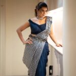 Akshara Singh Instagram - Blue feeling 💙 . . . . . . . #aksharasingh