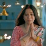 Akshara Singh Instagram - Mumma you never fail to inspire me, you are such a great performer, Wo kehte hai na betiya apni maa par jati hai I really wish ki aap ki tarah main apki tarah Amazing performer Ho Jaun, big congratulations and All the very best to you & the entire team 🤗 . . . More n more coming to you soon 🧿🤗 #Dhruvtara sony sab 8:30 pm