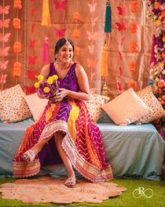 Akshaya Deodhar Instagram - #अहा मेहेंदी ✨🌸
.
Photos by @royalebysvs @sevenvowstories
Beautiful Outfit- @labelsonalesawant
Styling- @stylist.chaitalikulkarni
Makeup - @madhurikhese_makeupartist 
Hair - @komalpashankar_makeupartist 
Jewellery- @chandrakalm_jewellery
Decor- @decorbyketan
Managed by @wechitramedia @n.i.d.s_
.
#AHa #AkshayaDeodhar #AkshayaHardeek