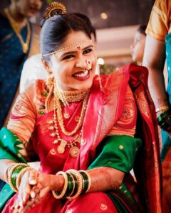Akshaya Deodhar Instagram - Moments that matter the most!🥰
.
Beautiful moments captured by @sevenvowstories ✨
Akshaya’s Saree: @saudamini_handloom
Akshaya’s Saree draping: @anaghakumbhr 
Blouse: @nishfash_design_studio
Akshaya’s Jutti: @chaljutti.official @amru_tak
Akshaya’s Hair: @komalpashankar_makeupartist
Akshaya’s Makeup: @madhurikhese_makeupartist 
Hardeek’s Outfit: @saudamini_handloom 
Hardeek’s Hair & Makeup- @makeovers_by_rahul 
Akshaya’s & Hardeek’s Styling: @anaghaghaisas
Jewellery: @ssnagarkarjewellers_official 
@prasad.nagarkar 
Wedding decore & management @a3eventsandmedia 
Wedding planner @bhagatamol 
Location- @siddhigardensandbanquets
Managed by @wechitramedia @n.i.d.s_ @amolghodake_ 
.