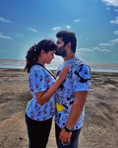 Akshaya Deodhar Instagram - Your love is all i need to feel complete 💕

P.C - @anoojad