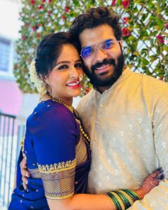 Akshaya Deodhar Instagram - ❤️
 #अहा #aha 
#hardeekjoshi #akshayadeodhar