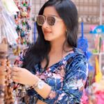 Alphy Panjikaran Instagram - Live your life 😎🤗😇 @3leaf_photography 📸 @western_lady_ 👗 #live #yourlife #behappy #enjoy #freedom #special #new #special #life #instagram #instagood #instadaily #reelsinstagram #reels #trendingreels #trending #reelitfeelit #song #women