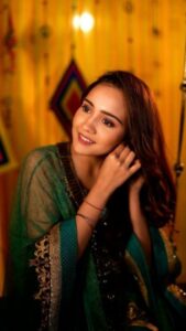 Amrapali Gupta Instagram - SPOILER 🌠🤩 SHLOK KO DULHA TO BNA DETE 😭

@i_ashisinghh
@syedsahabb

#Meet #AshiSingh #SyedRazaAhmed #SumLok #Sumeet #AshiAsSumeet #AshZa #AshYed #SumeetSangwan #ShlokChaudhary #MeetOnZee #MeetOnZeeTv #Ashians #AshiSinghReels #FanPage #Explore #ExplorePage #Igreels #Reels #Instagram #IgGood #ReelItFeelIt #ReelKaroFeelKaro