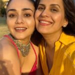 Amruta Khanvilkar Instagram – Mere liye tu kaafi hai !!!😘😘😘

Happiest Birthday my crazyyyyy….
Wishing you the best of the best my darling @amrutakhanvilkar 😘😘😘
Celebrate all the wonderful things that make you special, not just today but everyday 💖

Missing you tons come back sooon or I Wl go home and steal all your makeup 😎😎

#bestiebirthday #happybirthday