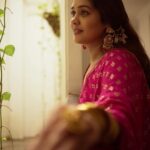 Ananya Instagram - May the Goddess of Wisdom and Knowledge bless you with knowledge and enlighten your soul. Styling : @amritha_lakshmi___ @styledby_al_ Photographer : @yaami____ Mua : @sreegeshvasan_makeupartist Costume : @aydhab Jewellery : @goodwillcollectionskerala Location : @azora.hotels Bts : @__naim.___ #navratri #dandiyanights #festival