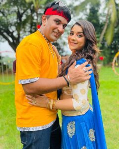 Anara Gupta Instagram - New film DULHA BABU with @aaditya_mohan_dubey 

Producer and director @adarshjainfilms ji 

#aa #anara #anaragupta #aadityamohan 

#ootd #picoftheday #photo #photooftheday #photography #instagood #instagram #instadaily #instalike #insta