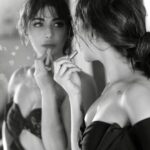 Angela Krislinzki Instagram - #challengeaccepted Women supporting women. Women helping women. Lifting each other up! What a community we are here! Im humbled, honored and grateful to be part of it! #blackandwhitechallenge Thank you to ALL THE WOMEN who have tagged me!