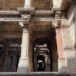 Anisha Victor Instagram - Adalaj Ni Vav 🛕 . . Adalaj Stepwell or Rudabai Stepwell is located in the village of Adalaj, close to Ahmedabad city and in Gandhinagar district in the Indian state of Gujarat, and considered a fine example of Indian architecture work. It was built in 1498-99 in the memory of Rana Veer Singh (the Vaghela dynasty of Dandai Des), by his wife Queen Rudadevi. Credit- Google. #architecture #ancientindia #medievalindia #indianarcheology #stepwell #history #travel #gujarat #ahmedabad #gandhinagar Adalaj Ni Vav - Heritage Site