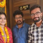 Anjana Singh Instagram - बधाई अंजना सिंह जी.. नये घर के गृह प्रवेश पूजा की.. @anjana_singh_ @devsingh6780 @dharamdubeyshow