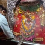 Anjana Singh Instagram - आप सभी को माहा नवमी की हार्दिक शुभकामनाएँ माता शीतला अपनी कृपा सब पर बनाये रखें🙏🏻🙏🏻 बोल सचें दरबार की जय🙏🏻 🌺शीतला माता की जय🌺 Sheetala Mata Dham Mandir Chaukiya
