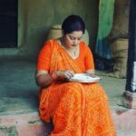 Anjana Singh Instagram - अंजना सिंहजी भोजपुरी इंडस्ट्री की सबसे बड़ी और क़ाबिल अभिनेत्रीयो मे से एक है। उन्होंने अपनी प्रतिभा और अभिनय से लोगों का दिल जीता है। वह पहली भोजपुरी अभिनेत्री हैं जिन्होंने अपने अभिनय करियर के पहले 2 वर्षो में करीब 25 फिल्मों के लिए हस्ताक्षर किया।अंजनाजी SINGH SAHAB THE RISING मैं स्वर्गीय श्रीमती रामसखी रामनिवास सिंहजी के किरदार मे नज़र आएँगी। उनका मूवी लुक हुबहू श्रीमती रामसखीजी से मैच करता है। #SINGHSAHABTHERISING #RRFILMS