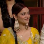 Ankita Lokhande Instagram - Setting the trend right ✅ So beautiful, so elegant...just looking like a WOW in laddoo peela color 💛🤌🏻 @designmachinesuitslive Credits:- Outfit: @kalighataindia x @vansh_singh888 Jewellery: @rimayu07 Styled By: @hemlataa9 @stylebyhemlataa Assisted By: @saloni142_ @haaute @colorstv @beingsalmankhan @officialjiocinema @endemolshineind #AnkitaLokhandeJain #AnViInBiggBoss17 #WeekendKaVaar #TraditionalLook #BiggBoss #BB17 #DilDimaagAurDum #Colors #SalmanKhan #JioCinema