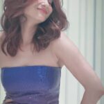 Ankita Lokhande Instagram - Boldness is sexy especially when it’s done with a wink 😉 Make up- @blendingiscardio Hair- @the_art_case_byfarah Jewellery: @diagoldbyvardagoenka Footwear: @feeltwenty Styled By: @hemlataa9 Team: @saloni142_ @haaute