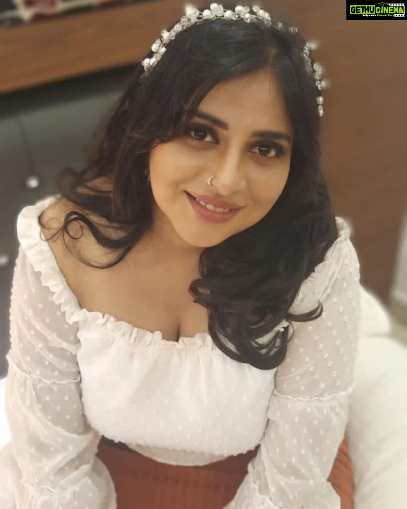 Anna Rajan Instagram - Me felt half bride MUA @jaush_an #bride #actress #fighter#love #alone#dream#fighter #smile #blocked