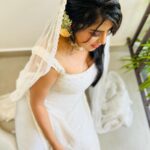 Anna Rajan Instagram - I drifted from snow-white to ......... dress @shawli_aluva MUA @jaush_an #white #actress #new #newpost #whitelove #snowwhite #love