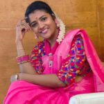 Annabharathi Berchmans Instagram - " முதல் முறை விழுந்து விட்டோம் என்று பயந்துவிட்டால் மிதிவண்டி ஓட்ட கூட பழகி இருக்க முடியாது வாழ்க்கையும் அது போல தான் .." இனிமையான ஞாயிறு வணக்கம் நண்பர்களே ❤🎤🙏 #Annabharathi #anbudanannabarathi #happysunday