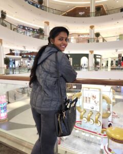 Annabharathi Berchmans Instagram - world tallest tower Burj Khalifa - Dubai
#dubai #dubaiburjkhalifa #worldtallestower #burjkhalifa #annabharathi #anbudanannabharathi