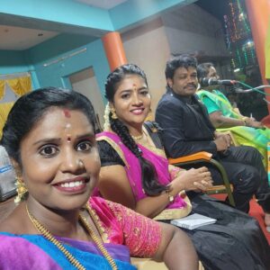 Annabharathi Berchmans Instagram - என்னுடைய நிகழ்ச்சி ஏற்பாட்டில்
 நகைச்சுவை சூறாவளி "மதுரை முத்து" அவர்கள் தலைமையில்  ராஜபாளையம் அருகே கிருஷ்ணாபுரத்தில்  நடந்த மாபெரும் நகைச்சுவை பட்டிமன்றம்.
#Annabharathi #AnbudanAnnabharathi #maduraimuthu #pattimndram #comedypattimandram