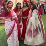 Antara Biswas Instagram - Shubho Bijoyar Priti Shubheccha 🙏🙏🙏… HAPPY DUSSEHRA 🙏🙏…. #happydussehra #shubhobijoya #durgapuja2023 #metadurgapujasquad #northbombaysarbojanindurgapuja North Bombay Durga Puja