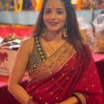 Antara Biswas Instagram - Shubho Bijoyar Priti Shubheccha 🙏🙏🙏… HAPPY DUSSEHRA 🙏🙏…. #happydussehra #shubhobijoya #durgapuja2023 #metadurgapujasquad #northbombaysarbojanindurgapuja North Bombay Durga Puja