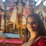 Antara Biswas Instagram - Shubho Bijoyar Priti Shubheccha 🙏🙏🙏… HAPPY DUSSEHRA 🙏🙏…. #happydussehra #shubhobijoya #durgapuja2023 #metadurgapujasquad #northbombaysarbojanindurgapuja North Bombay Durga Puja
