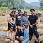 Anupama Parameswaran Instagram - That was a fun trip 😍 PC @sayoojmohan @sunithaparameswaran75 @akshayeparameswaran @vyshnavi_pramod @gopikasayooj96 @nijeshcheruly @saikumar_4711