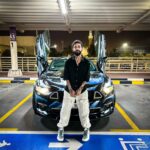 Anurag Dobhal Instagram - International Waali Baat Cheet 👑💟 . . . #theuk07rider #influencer #shotoniphone #superbikes #modified #youtuber #iphone #14promax #echo #reelkarofeelkaro #reelitfeelit #reelsinstagram #newsuperbike #hayabusa #delivery #meetup #dubail #bmw #bmw1250gsa #gsadventure #gsa #uae #4M #bmw #s1000rr #mpro #bmws1000rr #supra #supramk4 Dubai, United Arab Emirates