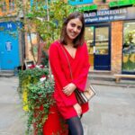 Anushka Ranjan Instagram - Because I’m happy🎷 Neal's Yard, Covent Garden