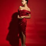 Anushka Sen Instagram - I don’t care, I paint the town red ❤️‍🔥 . Makeup @makeupbysalonij Hair @pinkyroy9467 Wearing @lavishalice 📸 @miteshsphotography Heels @stevemaddenindia