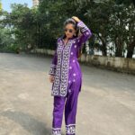 Anushka Sen Instagram - 💜🙏✨ . Wearing @houseofchikankari.in