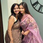 Anushka Sen Instagram - Durga Pooja 💕🪄✨🙏