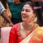 Anusree Instagram - Candid time!!! MaH @pinkyvisal Outfit @iha_designs Click @sreeraj_capture Blouse design @sabarinathk_ Perfect stitching @vasudevan.arun Accessories @varuthri_findings