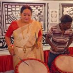Aparajita Auddy Instagram – পুজোয় যদি ঢাক না বাজালাম লাভ কি হল।#Instagram #festival #durgapuja#dhakk